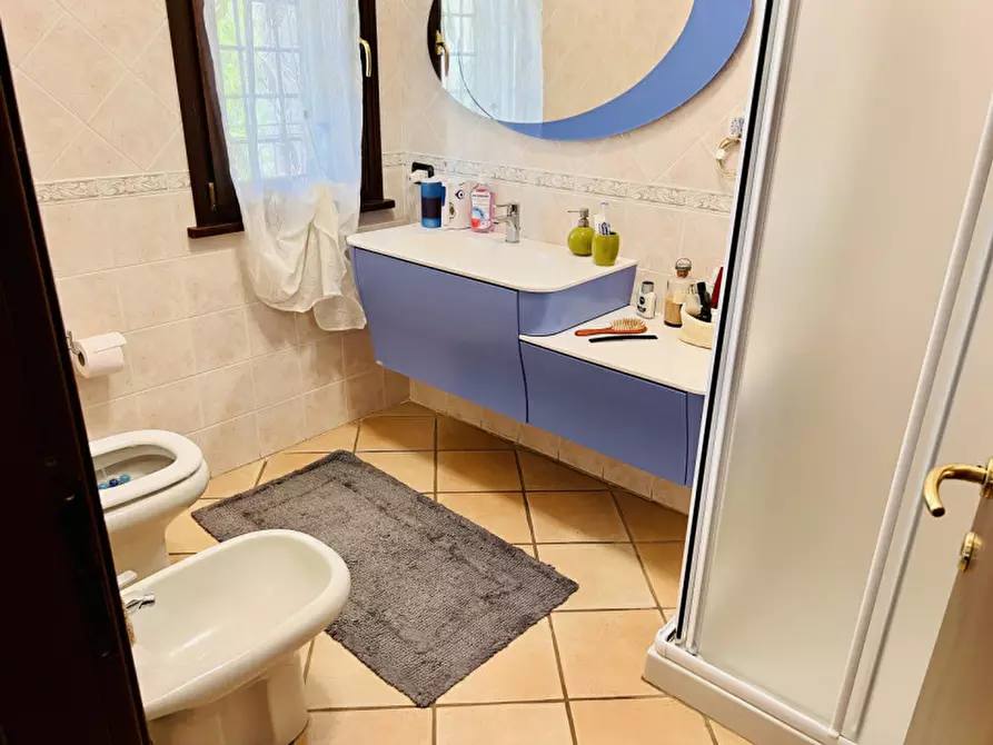 Immagine 29 di Villa in vendita  in via orio 1 a Traversetolo