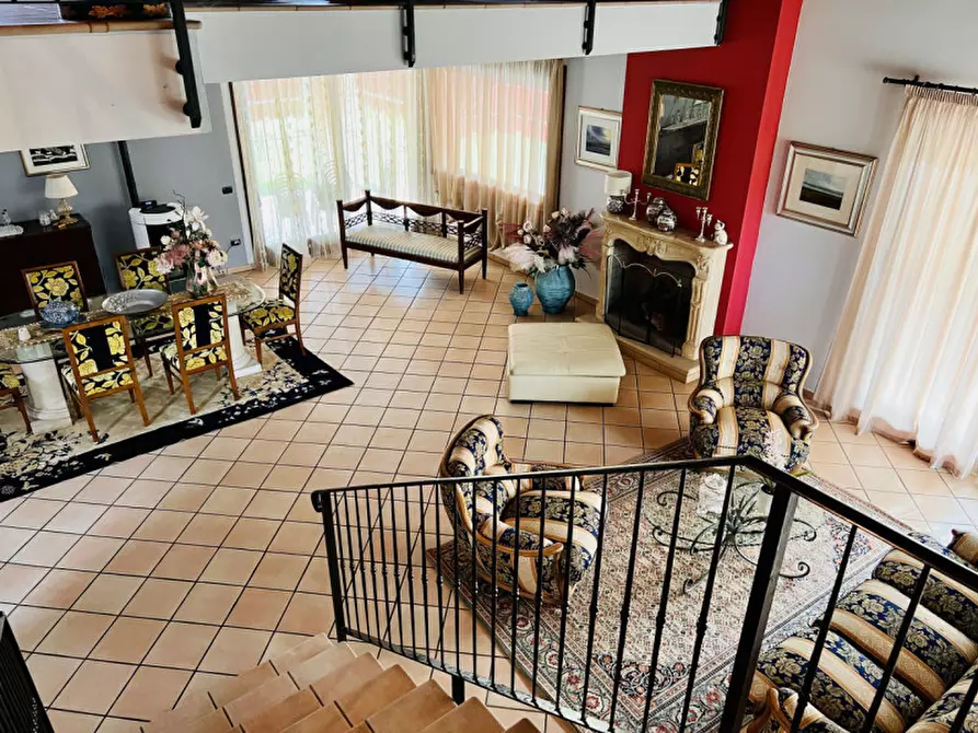 Immagine 39 di Villa in vendita  in via orio 1 a Traversetolo