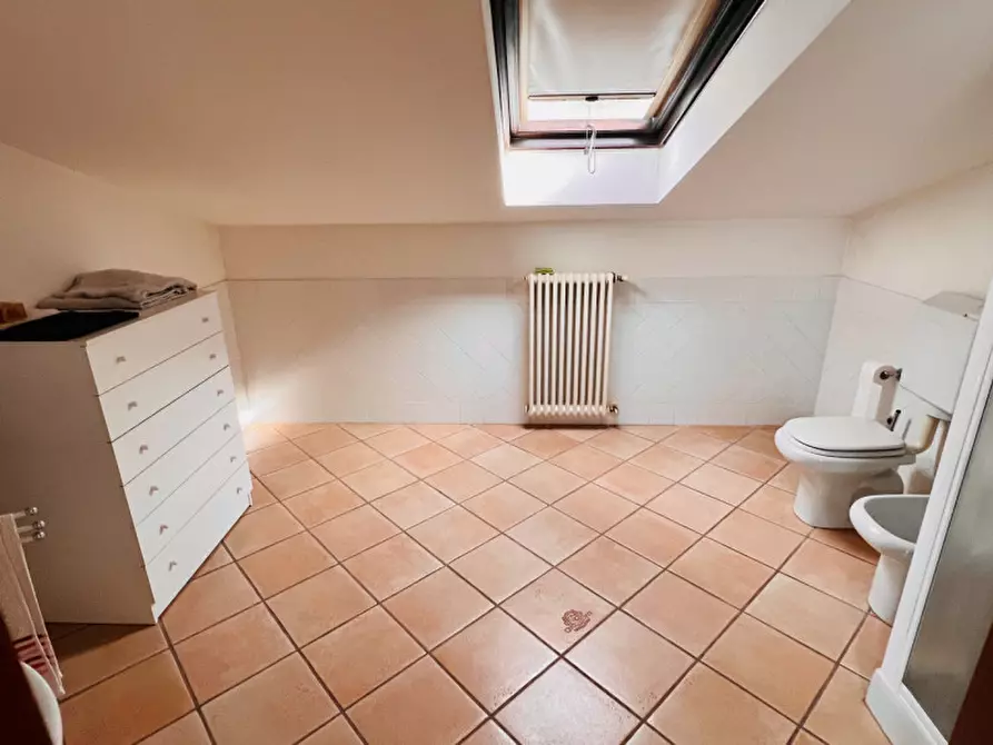 Immagine 49 di Villa in vendita  in via orio 1 a Traversetolo