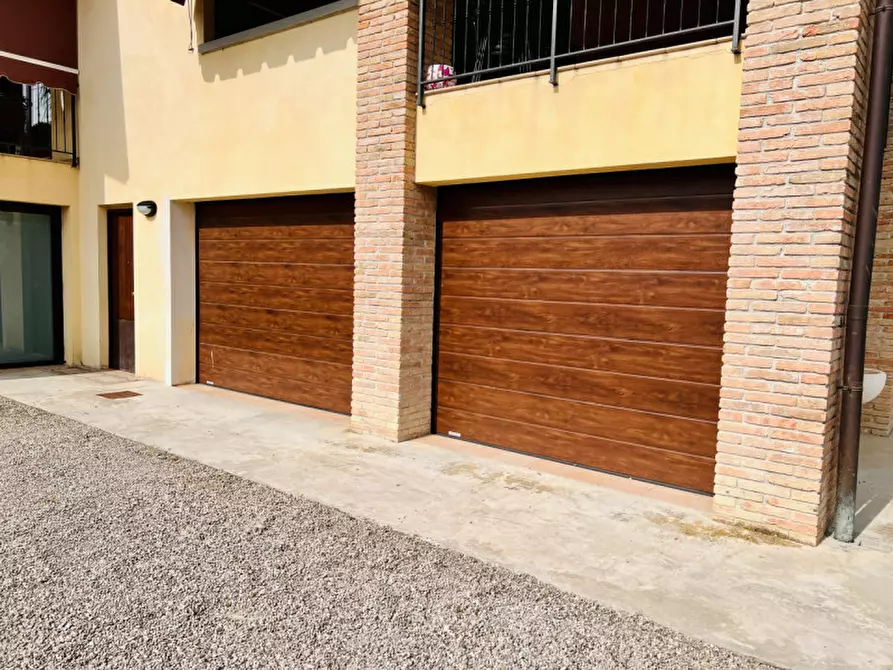 Immagine 61 di Villa in vendita  in via orio 1 a Traversetolo