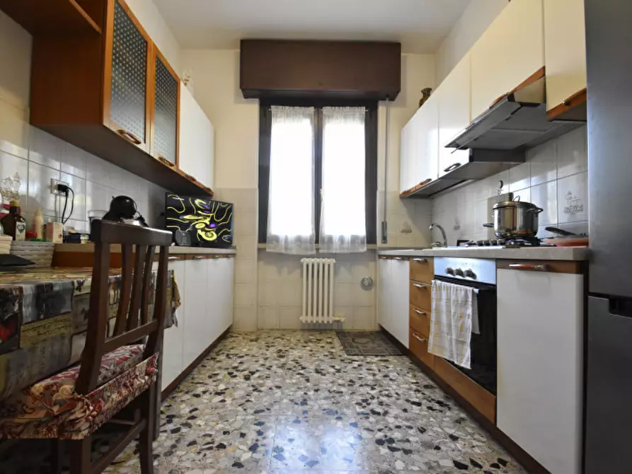 Immagine 12 di Appartamento in vendita  in Via Roma 96 a Bussolengo