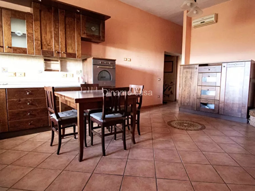 Immagine 1 di Appartamento in vendita  a Prato