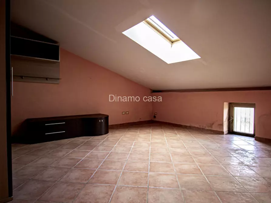 Immagine 14 di Appartamento in vendita  a Prato