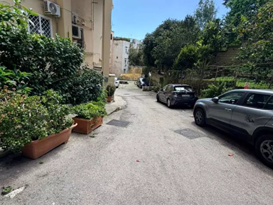 Immagine 2 di Appartamento in vendita  in Corso Vittorio Emanuele 112 a Napoli