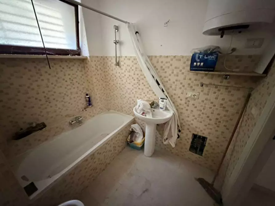 Immagine 13 di Appartamento in vendita  in Corso Vittorio Emanuele 112 a Napoli