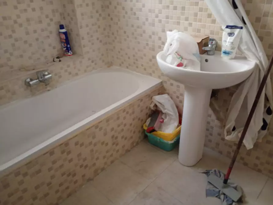 Immagine 22 di Appartamento in vendita  in Corso Vittorio Emanuele 112 a Napoli