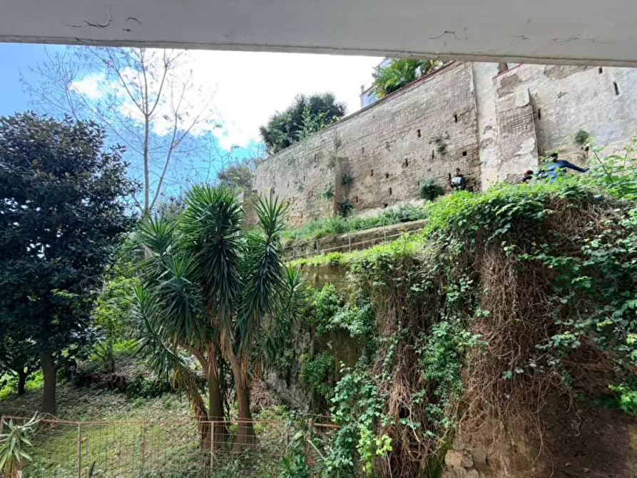 Immagine 28 di Appartamento in vendita  in Corso Vittorio Emanuele 112 a Napoli
