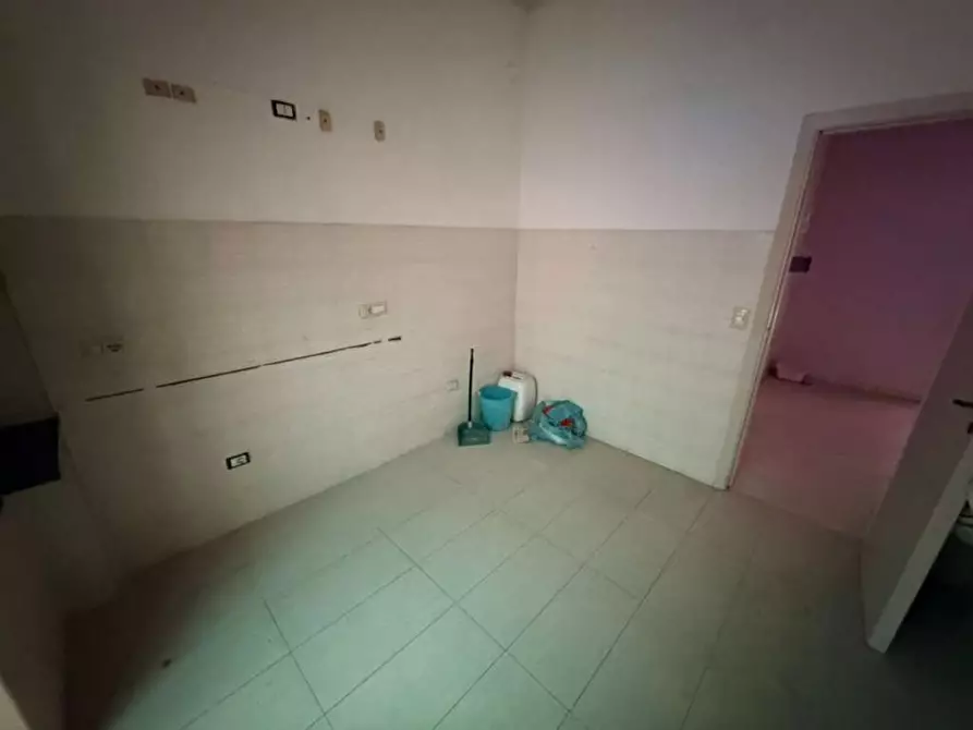 Immagine 41 di Appartamento in vendita  in Corso Vittorio Emanuele 112 a Napoli