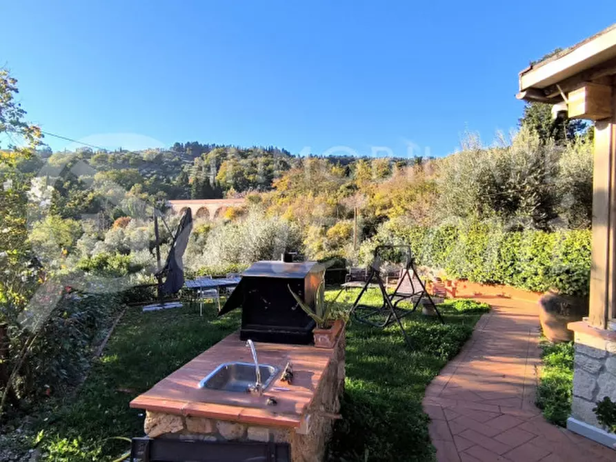 Immagine 19 di Villetta a schiera in vendita  in via di san bartolo a Fiesole