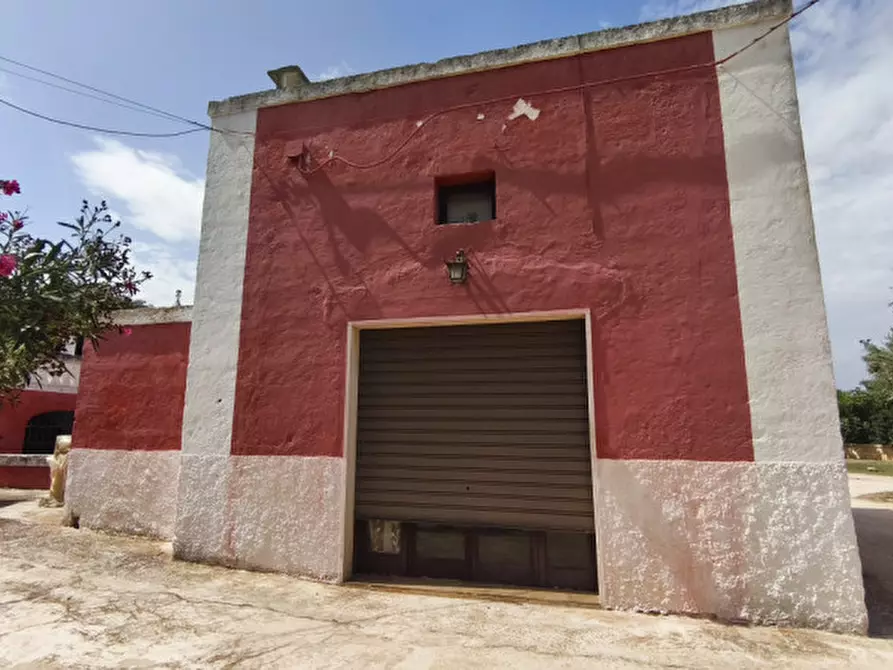 Immagine 17 di Rustico / casale in vendita  a Monopoli
