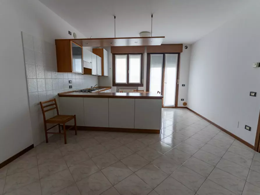 Immagine 3 di Appartamento in vendita  in Via Montegrappa a Legnaro