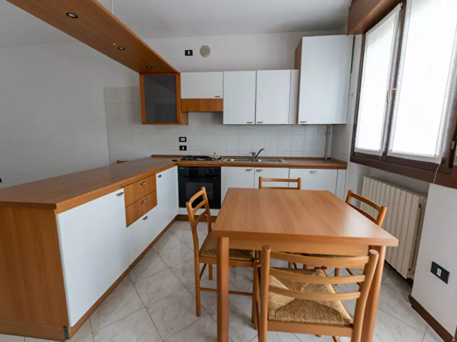 Immagine 6 di Appartamento in vendita  in Via Montegrappa a Legnaro