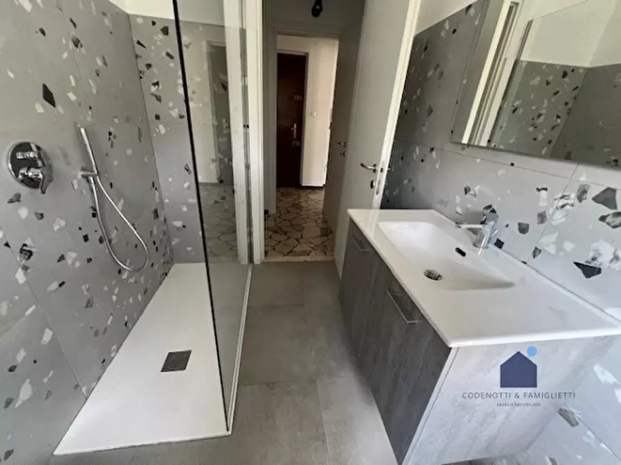 Immagine 16 di Appartamento in vendita  in Via Luigi Basiletti, 23 a Brescia