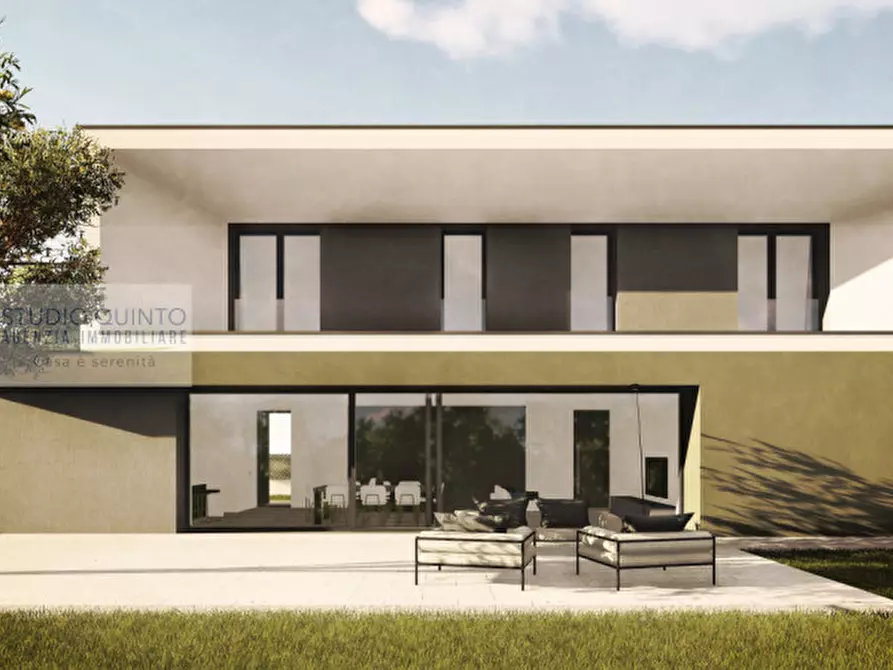 Immagine 2 di Terreno in vendita  a Treviso