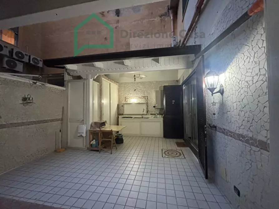 Immagine 10 di Appartamento in affitto  in Via cesare rossarol a Napoli