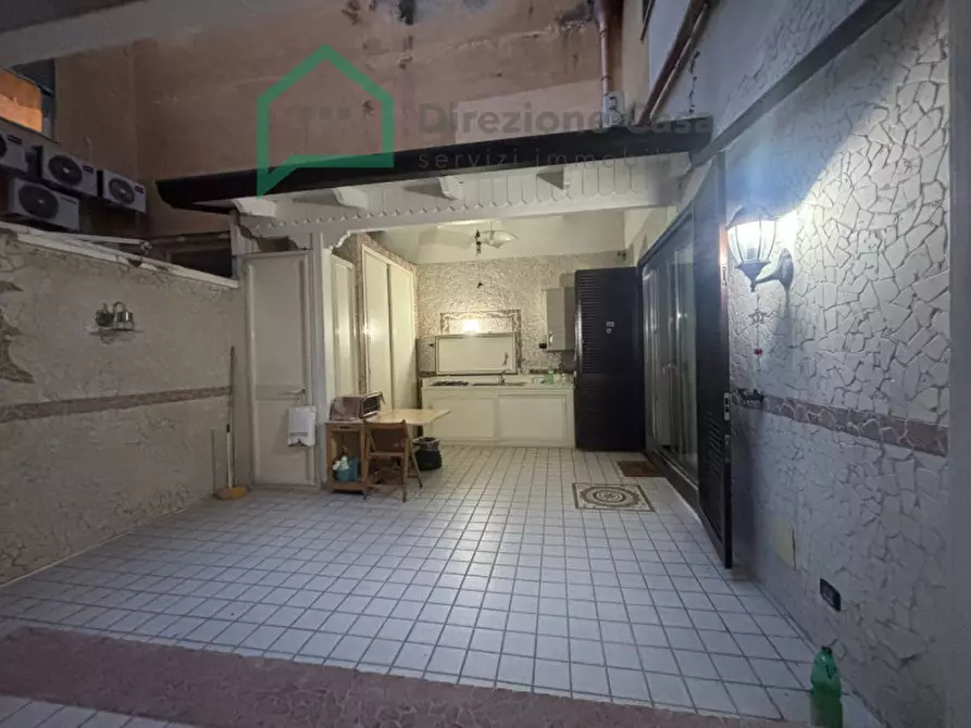 Immagine 11 di Appartamento in affitto  in Via cesare rossarol a Napoli
