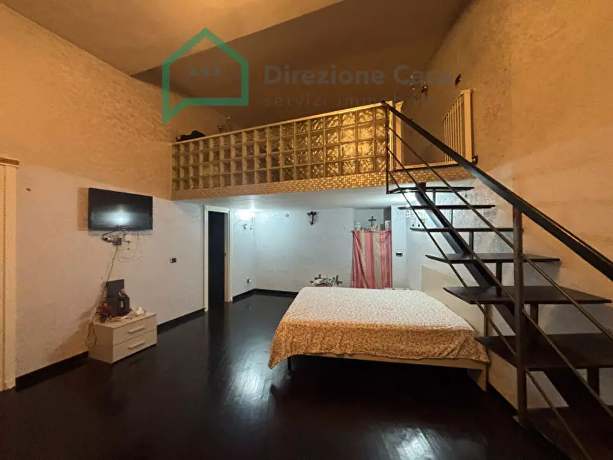 Immagine 18 di Appartamento in affitto  in Via cesare rossarol a Napoli