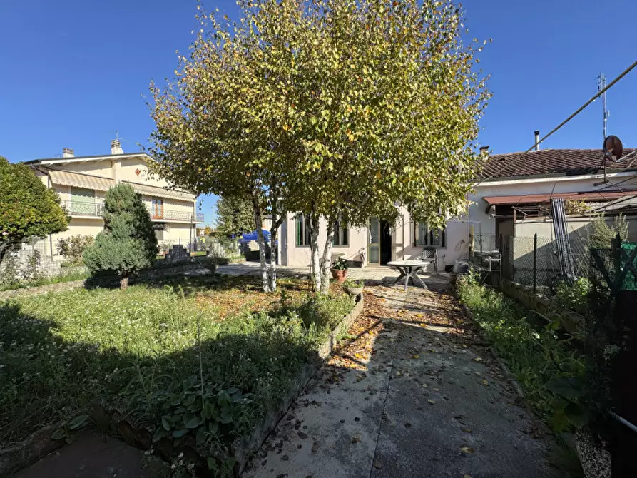 Immagine 23 di Casa bifamiliare in vendita  in Via Pozzola 27 a Lonigo