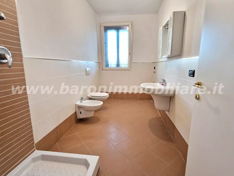 Immagine 10 di Appartamento in vendita  in Via Emilia,381 a Anzola Dell'emilia