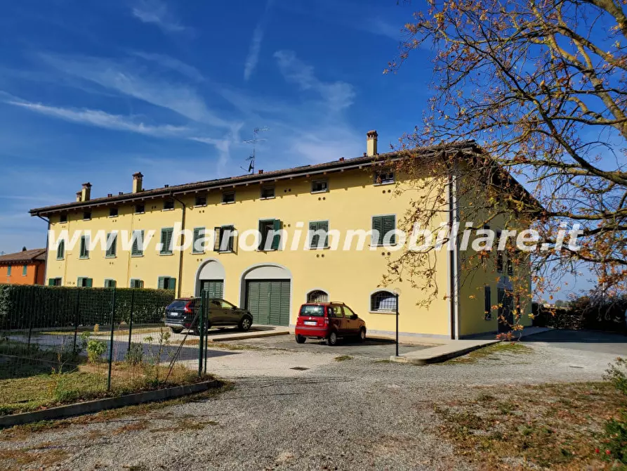 Immagine 23 di Appartamento in vendita  in Via Emilia,381 a Anzola Dell'emilia