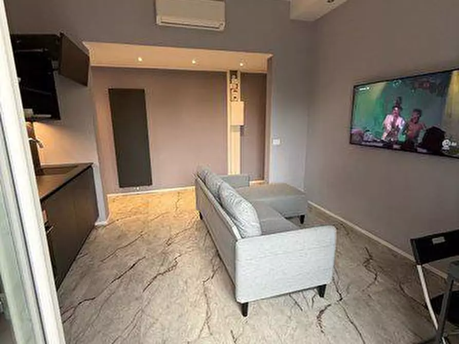 Immagine 12 di Appartamento in affitto  in VIA FANFANI a Firenze