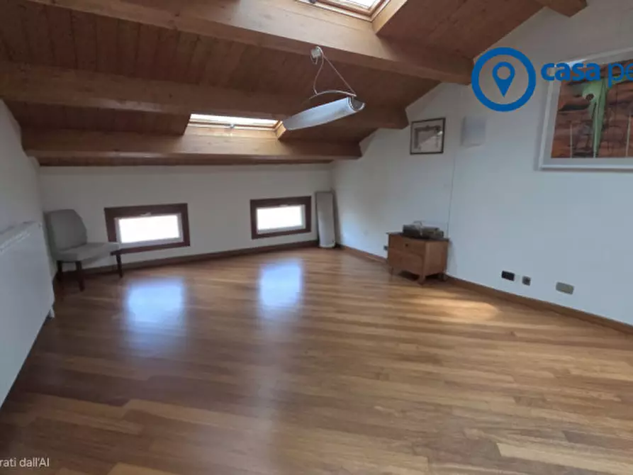 Immagine 3 di Ufficio in vendita  in Corso del Popolo, 229 a Rovigo