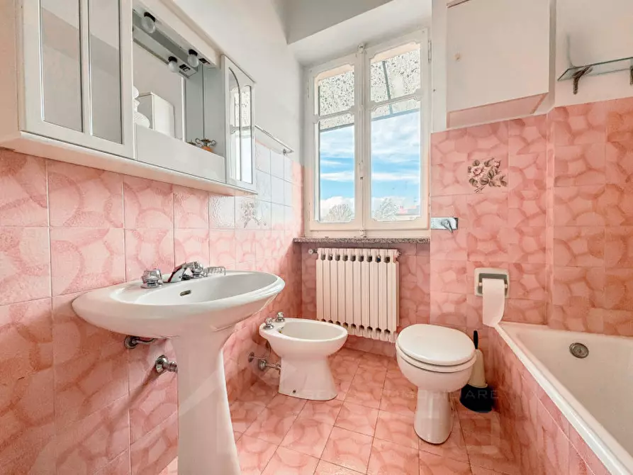 Immagine 16 di Casa indipendente in vendita  in Via Dante, 15 a Cureggio