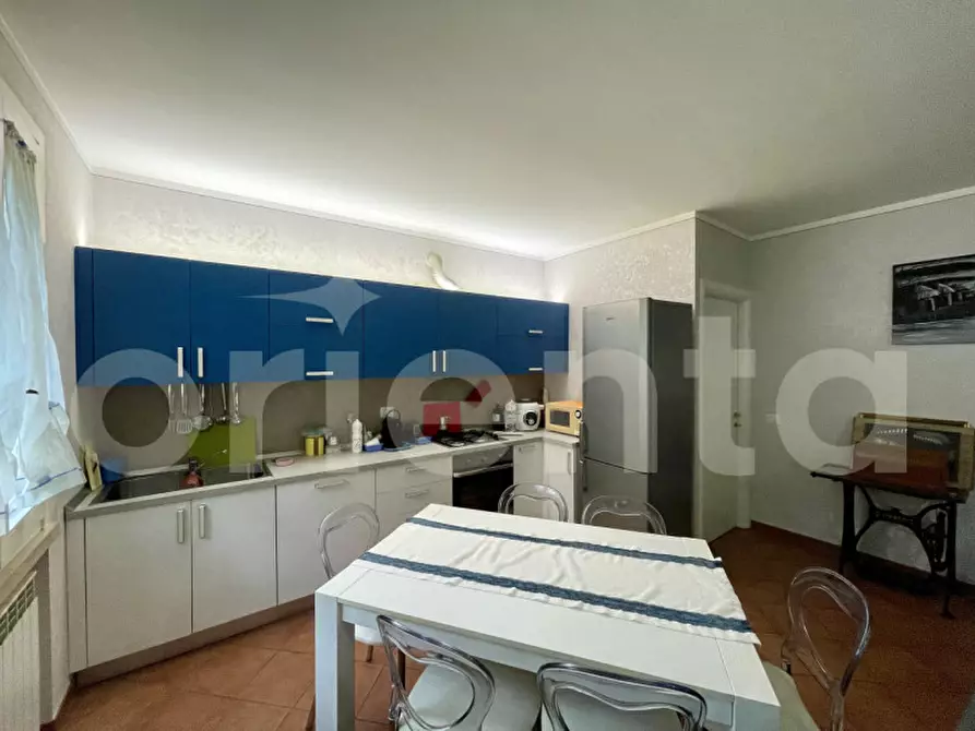 Immagine 4 di Appartamento in vendita  in Viale Guglielmo marconi 179 a Montichiari