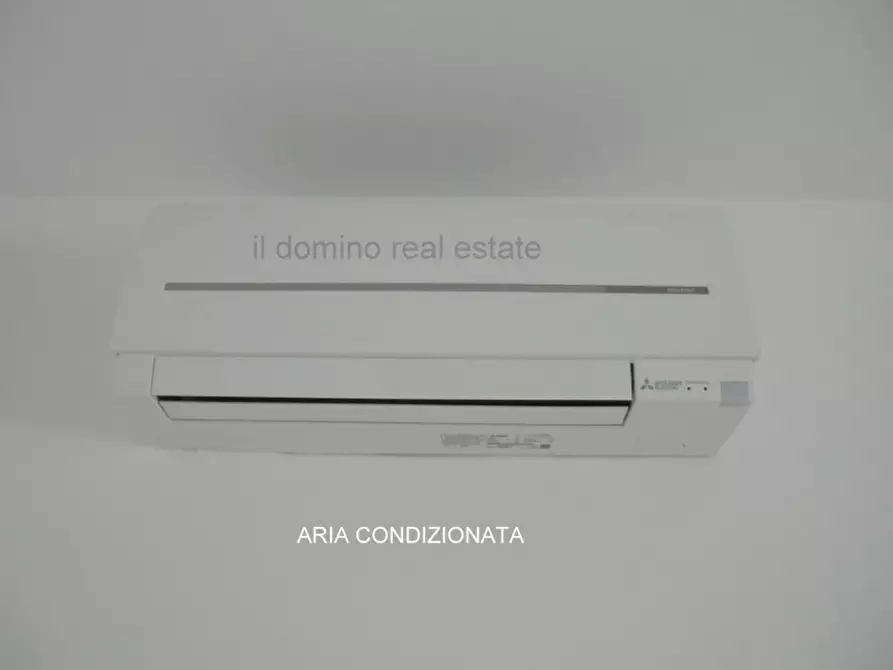 Immagine 26 di Appartamento in vendita  in Via Peschiera a Padova