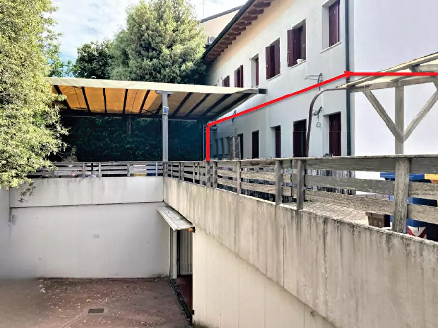 Immagine 2 di Ufficio in vendita  in Via Santo stefano a Istrana