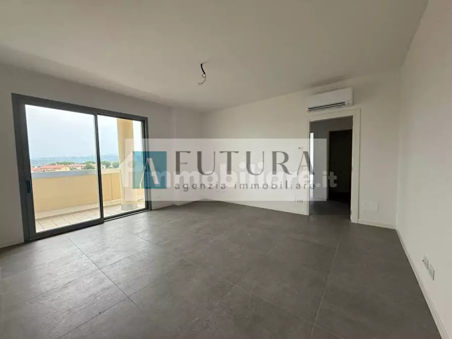 Immagine 4 di Appartamento in vendita  in Viale del Mercato Nuovo a Vicenza