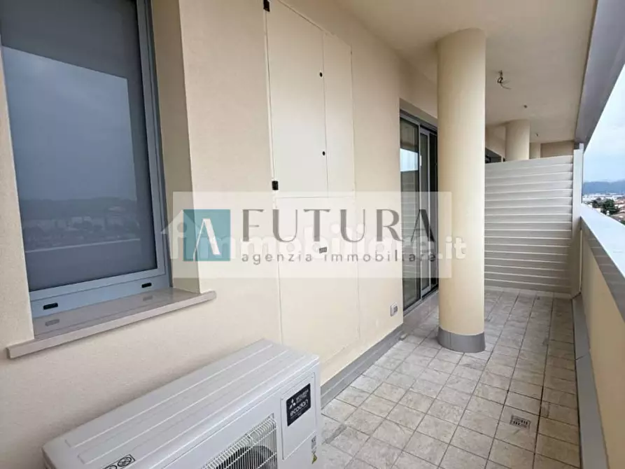 Immagine 16 di Appartamento in vendita  in Viale del Mercato Nuovo a Vicenza