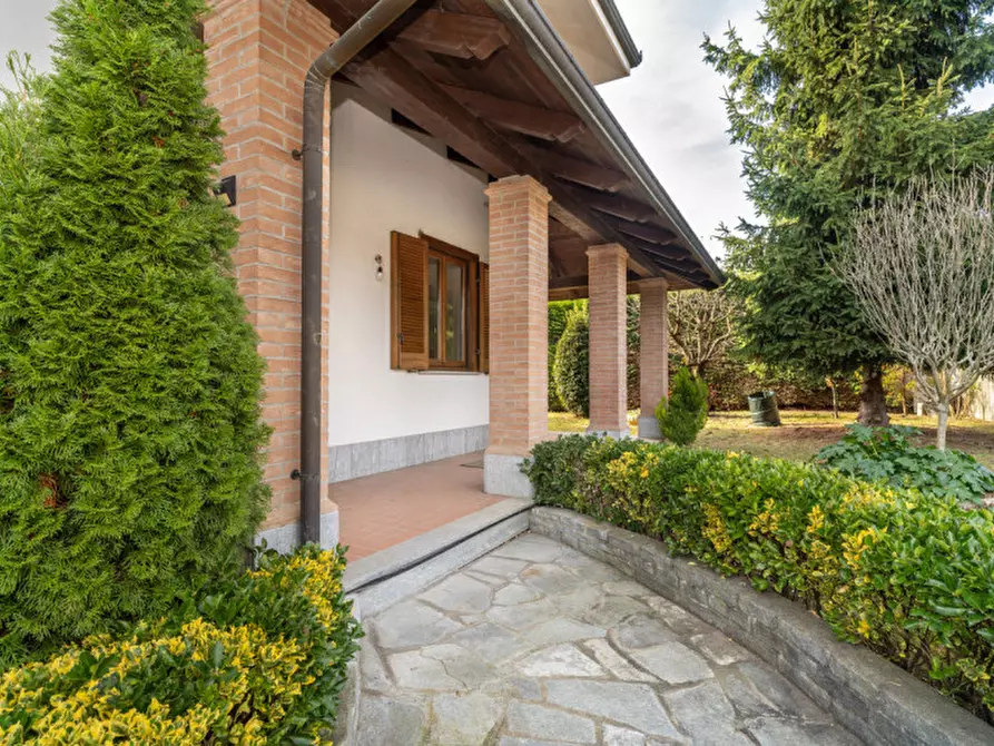 Immagine 9 di Villa in vendita  in Strada Cordova 10 a Castiglione Torinese