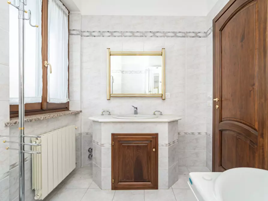 Immagine 36 di Villa in vendita  in Strada Cordova 10 a Castiglione Torinese