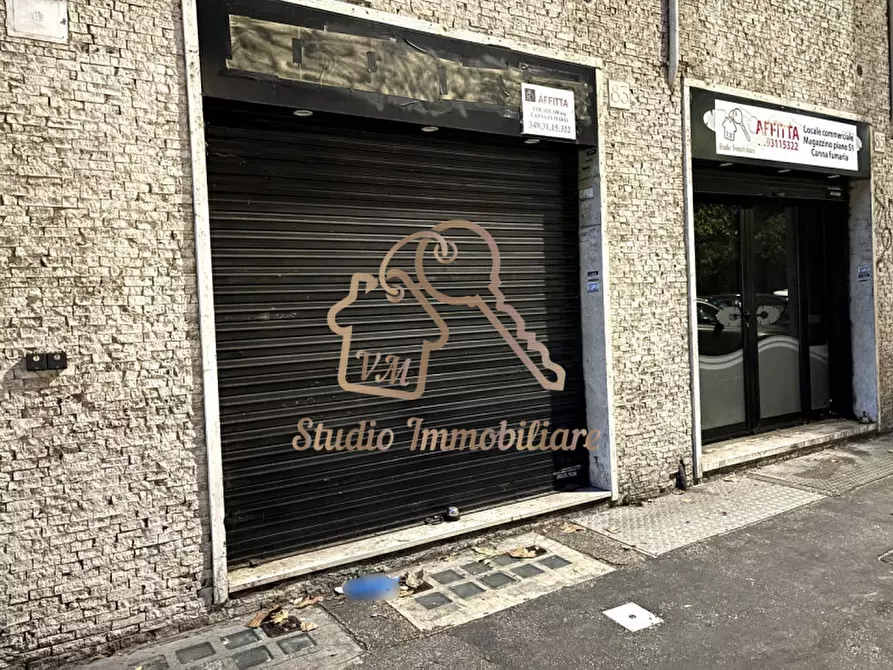 Immagine 1 di Negozio in affitto  in Via Valsassina, 83 a Roma