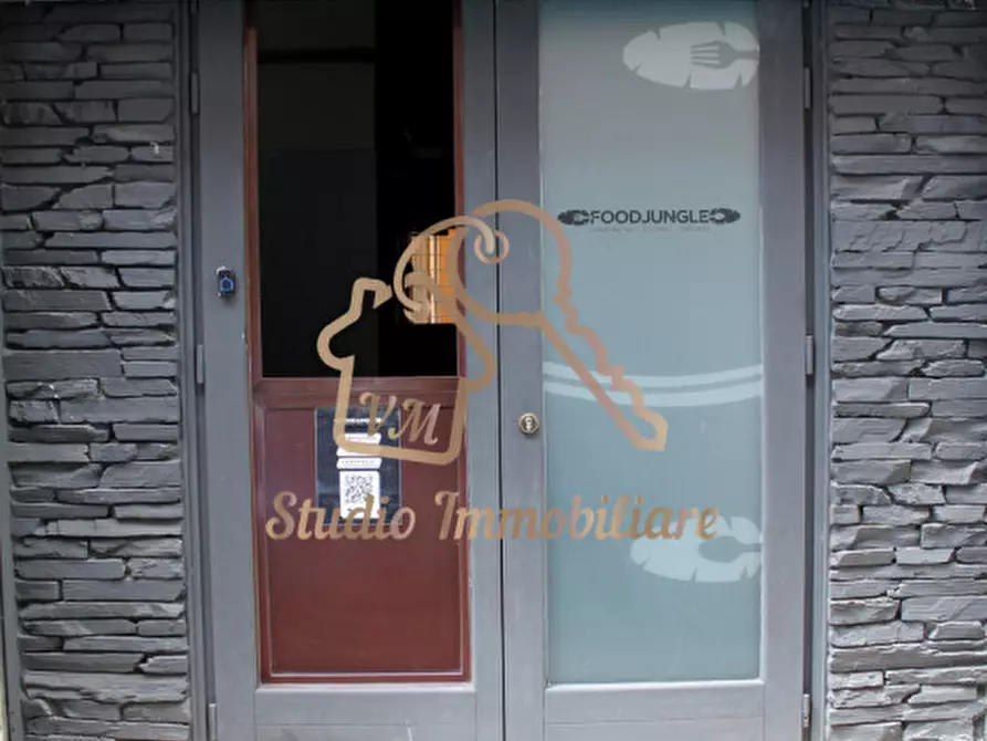 Immagine 18 di Negozio in affitto  in Via Valsassina, 83 a Roma