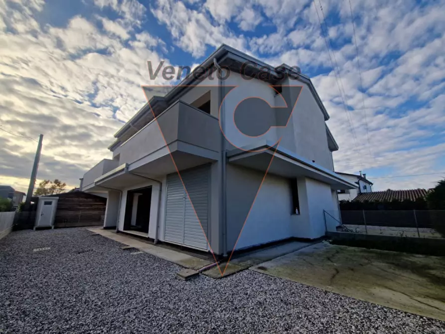 Immagine 2 di Casa bifamiliare in vendita  in Via Dalmazia a Piazzola Sul Brenta