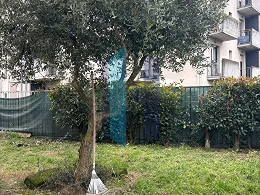 Immagine 5 di Appartamento in vendita  in Via Brigata Alpina Orobica a Dalmine