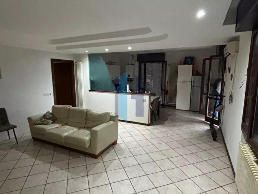 Immagine 11 di Appartamento in vendita  in Via Brigata Alpina Orobica a Dalmine