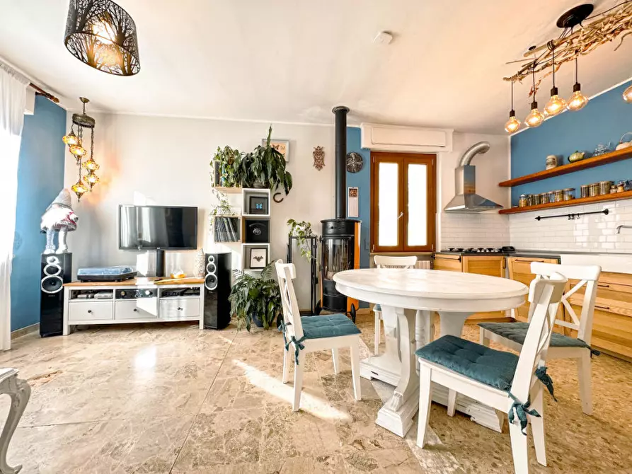 Immagine 6 di Casa bifamiliare in vendita  in VIA FORNACE  CREVACUORE 1 a Crevacuore