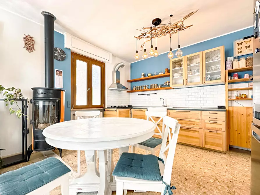 Immagine 7 di Casa bifamiliare in vendita  in VIA FORNACE  CREVACUORE 1 a Crevacuore