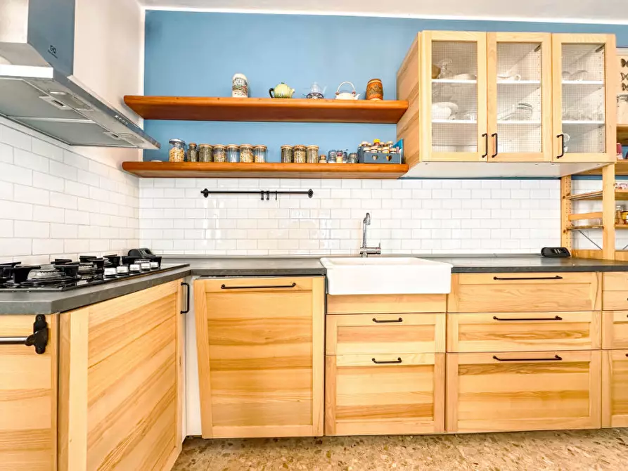 Immagine 11 di Casa bifamiliare in vendita  in VIA FORNACE  CREVACUORE 1 a Crevacuore