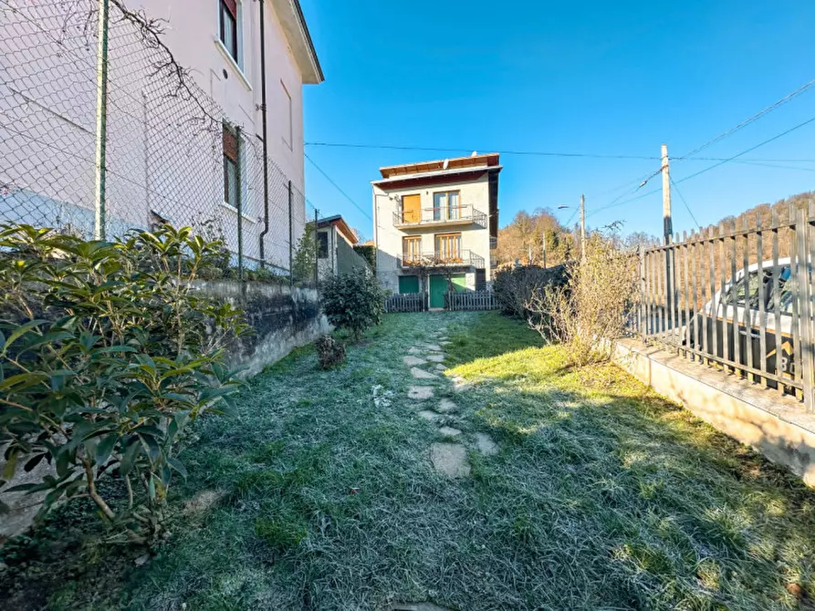 Immagine 34 di Casa bifamiliare in vendita  in VIA FORNACE  CREVACUORE 1 a Crevacuore