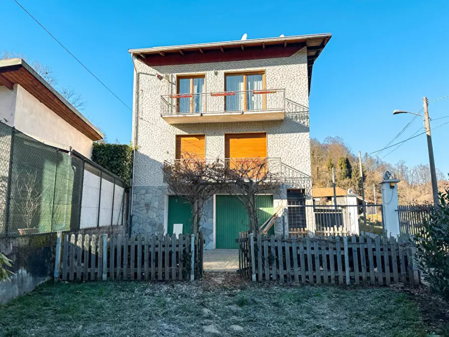 Immagine 38 di Casa bifamiliare in vendita  in VIA FORNACE  CREVACUORE 1 a Crevacuore