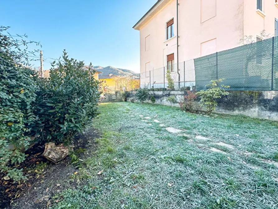 Immagine 44 di Casa bifamiliare in vendita  in VIA FORNACE  CREVACUORE 1 a Crevacuore