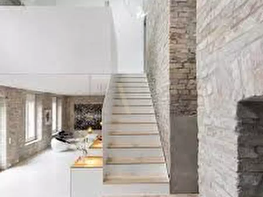 Immagine 5 di Villa in vendita  in Via Parmesana a Monticello Conte Otto