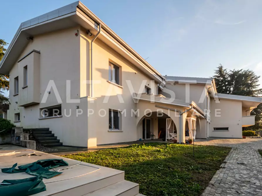 Immagine 10 di Villa in vendita  in Via San Gaetano a Rezzato