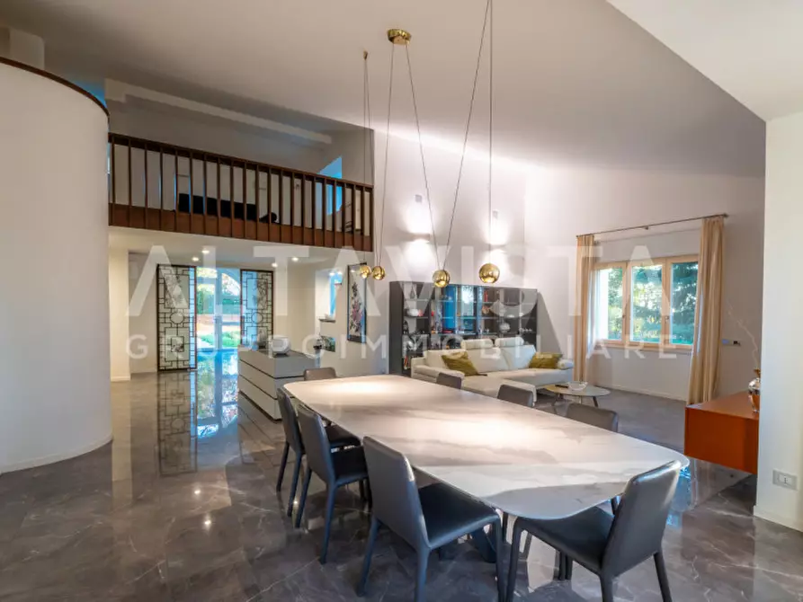 Immagine 30 di Villa in vendita  in Via San Gaetano a Rezzato