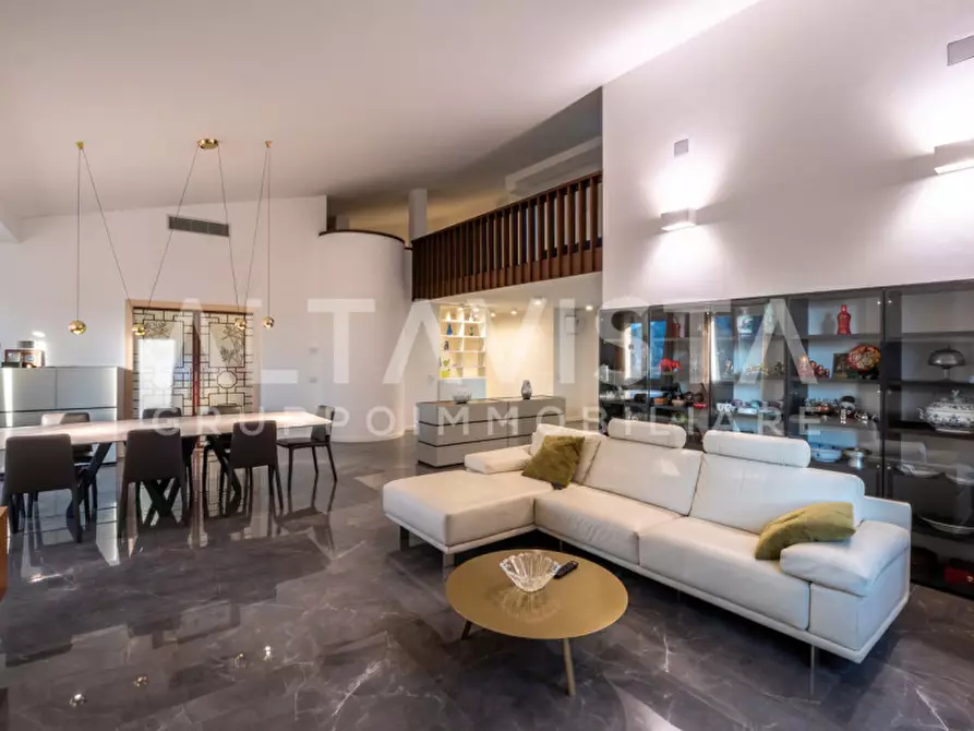 Immagine 31 di Villa in vendita  in Via San Gaetano a Rezzato