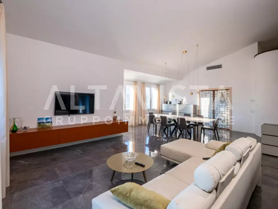 Immagine 32 di Villa in vendita  in Via San Gaetano a Rezzato